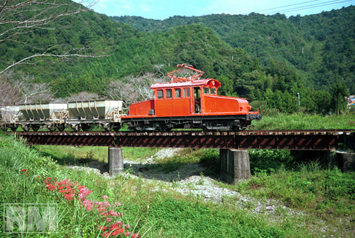 国見山鉱山専用線 元・南海ED5105形 | 鉄道ホビダス